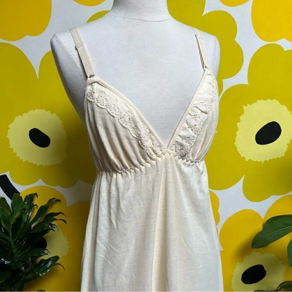 Dreamy Bohemian 1970s Pale Yellow Ribbed Knit Lace Trim Nightgown Lingerie - Picture 2 of 9